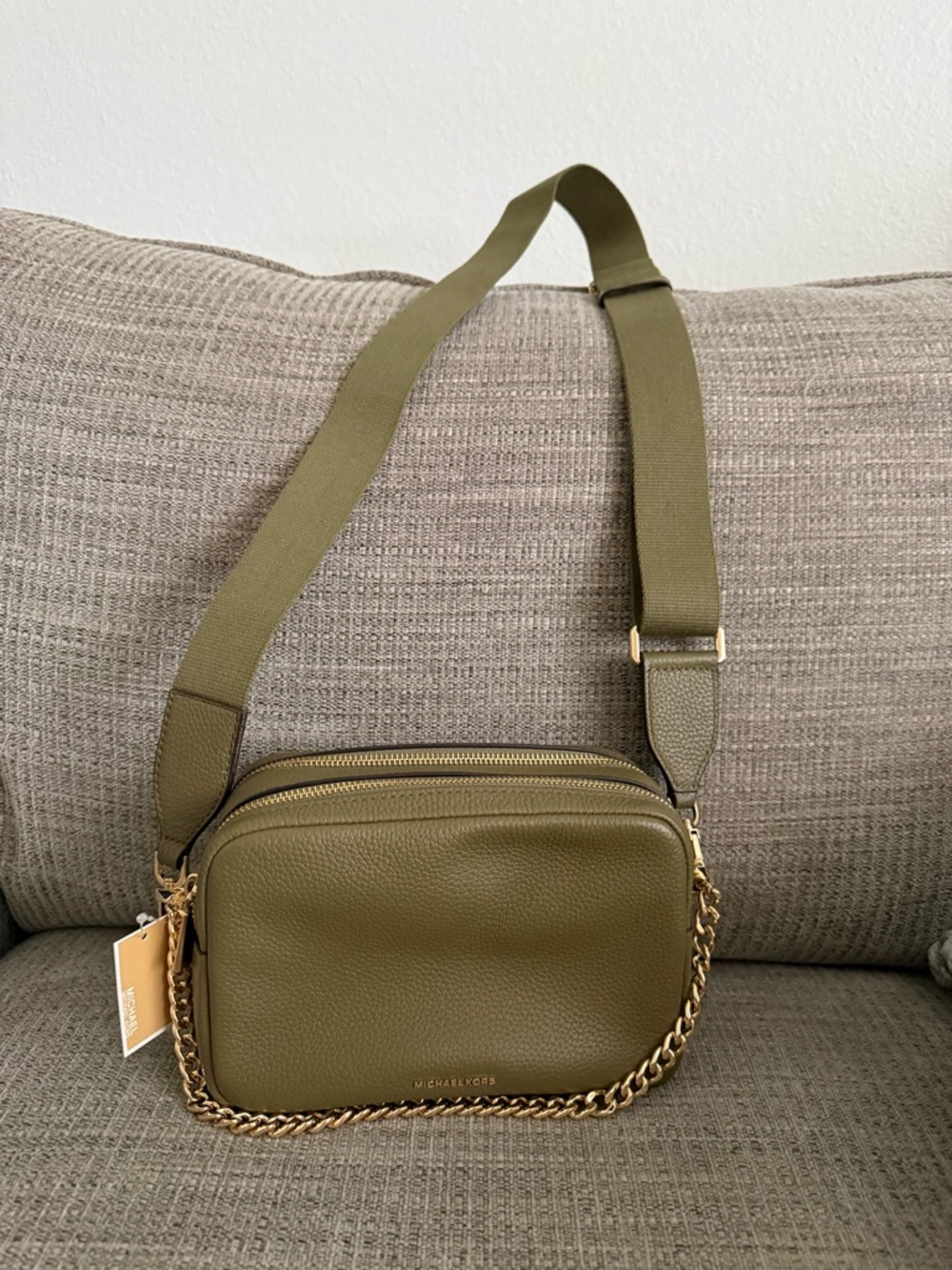 MICHAEL Michael Kors Olive Green Pebbled Leather Crossbody Bag with Gold Chain